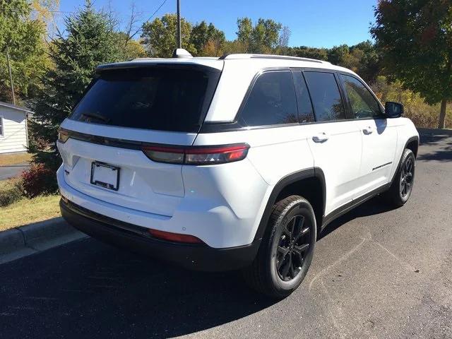 2025 Jeep Grand Cherokee GRAND CHEROKEE ALTITUDE X 4X4 2025 Jeep Grand Cherokee GRAND CHEROKEE ALTITUDE X 4X4