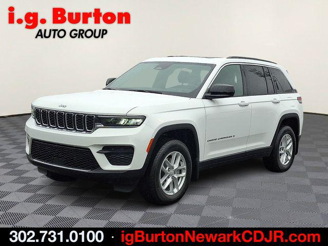 2025 Jeep Grand Cherokee GRAND CHEROKEE LAREDO X 4X4