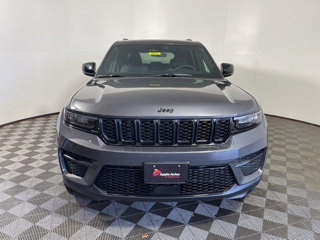 2025 Jeep Grand Cherokee GRAND CHEROKEE ALTITUDE 4X4 2025 Jeep Grand Cherokee GRAND CHEROKEE ALTITUDE 4X4