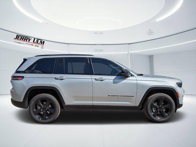 2025 Jeep Grand Cherokee GRAND CHEROKEE LIMITED 4X2 2025 Jeep Grand Cherokee GRAND CHEROKEE LIMITED 4X2