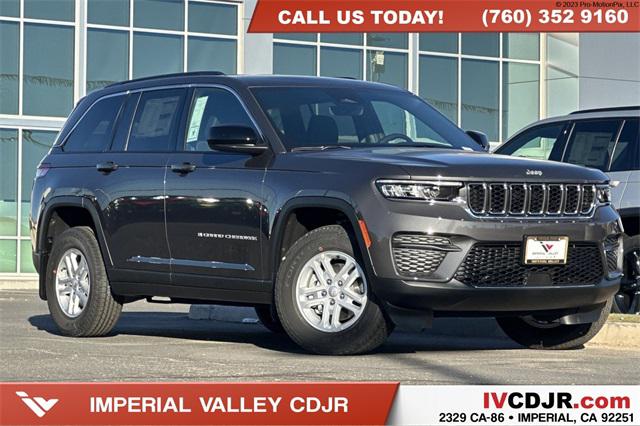 2025 Jeep Grand Cherokee GRAND CHEROKEE LAREDO 4X2