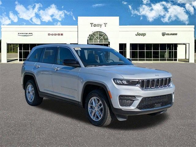2025 Jeep Grand Cherokee GRAND CHEROKEE LAREDO X 4X2 2025 Jeep Grand Cherokee GRAND CHEROKEE LAREDO X 4X2