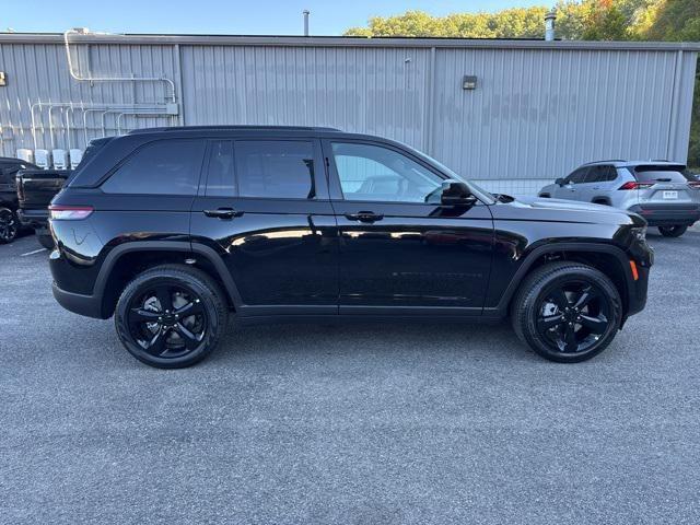 2025 Jeep Grand Cherokee GRAND CHEROKEE LIMITED 4X4 2025 Jeep Grand Cherokee GRAND CHEROKEE LIMITED 4X4