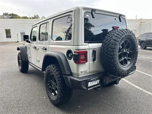 2025 Jeep Wrangler 4-Door Willys 4x4