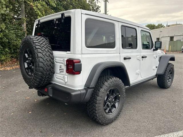 2025 Jeep Wrangler 4-Door Willys 4x4