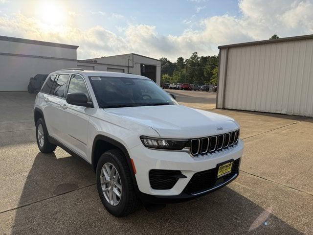2025 Jeep Grand Cherokee GRAND CHEROKEE LAREDO X 4X2
