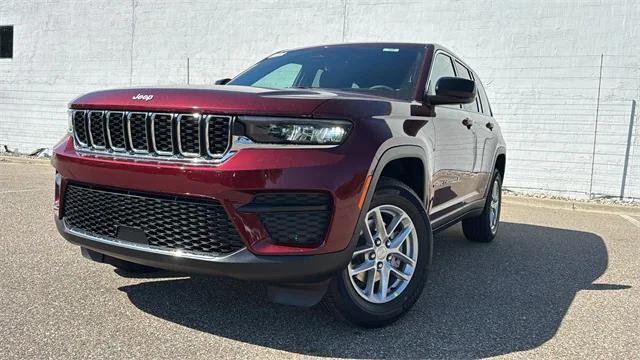 2025 Jeep Grand Cherokee GRAND CHEROKEE LAREDO X 4X4 2025 Jeep Grand Cherokee GRAND CHEROKEE LAREDO X 4X4