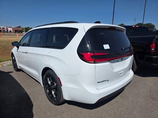 2026 Chrysler Pacifica PACIFICA LIMITED 2026 Chrysler Pacifica PACIFICA LIMITED