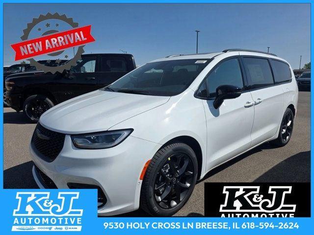 2026 Chrysler Pacifica PACIFICA LIMITED