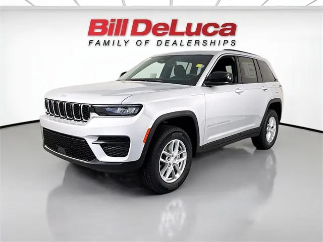 2025 Jeep Grand Cherokee GRAND CHEROKEE LAREDO X 4X4 2025 Jeep Grand Cherokee GRAND CHEROKEE LAREDO X 4X4