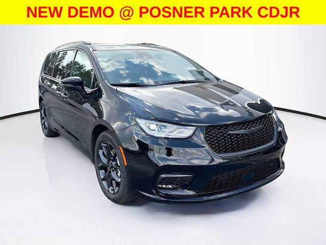 2026 Chrysler Pacifica PACIFICA LIMITED 2026 Chrysler Pacifica PACIFICA LIMITED