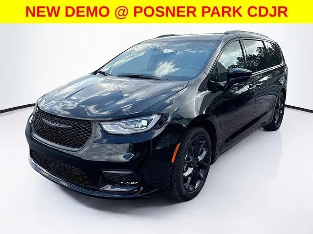 2026 Chrysler Pacifica PACIFICA LIMITED