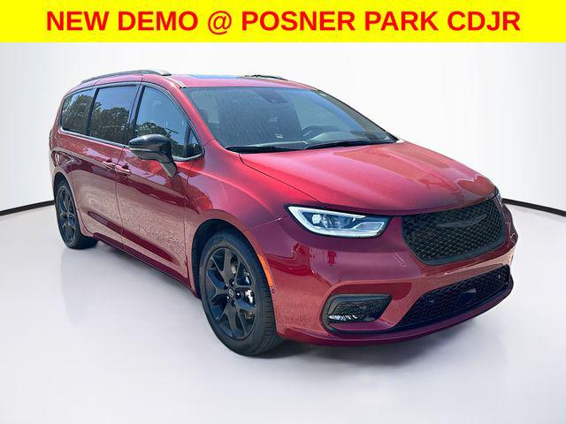 2026 Chrysler Pacifica PACIFICA LIMITED