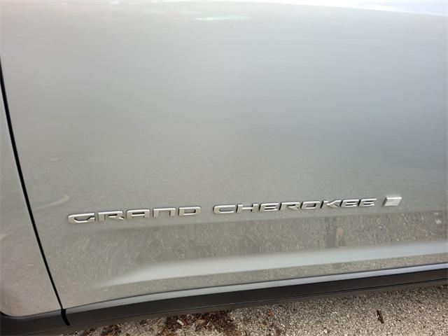 2025 Jeep Grand Cherokee GRAND CHEROKEE LAREDO X 4X2 2025 Jeep Grand Cherokee GRAND CHEROKEE LAREDO X 4X2