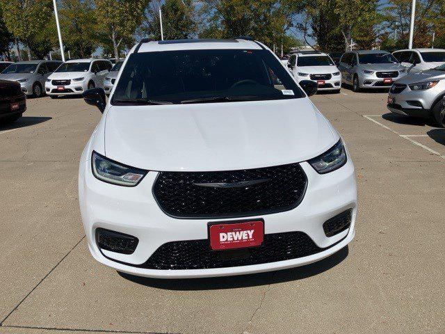 2026 Chrysler Pacifica PACIFICA LIMITED