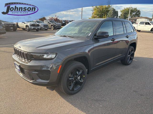 2025 Jeep Grand Cherokee GRAND CHEROKEE ALTITUDE X 4X4 2025 Jeep Grand Cherokee GRAND CHEROKEE ALTITUDE X 4X4