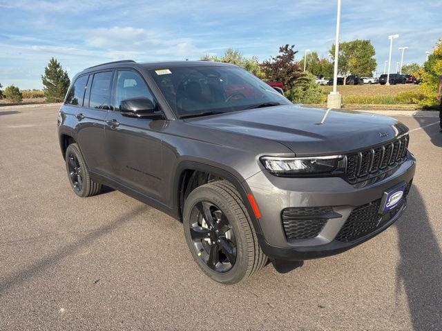 2025 Jeep Grand Cherokee GRAND CHEROKEE ALTITUDE X 4X4 2025 Jeep Grand Cherokee GRAND CHEROKEE ALTITUDE X 4X4
