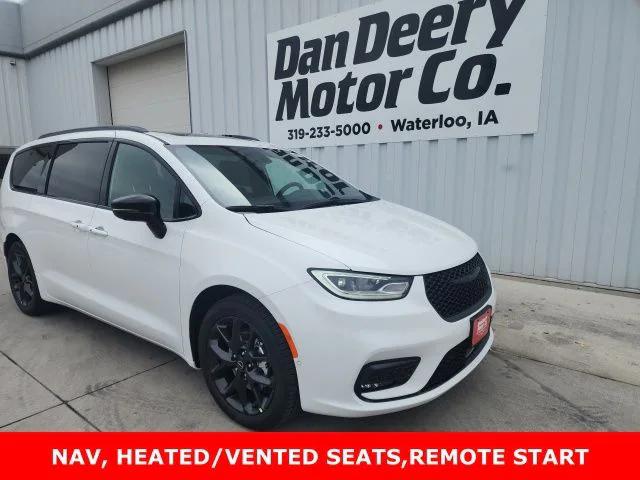 2026 Chrysler Pacifica PACIFICA LIMITED