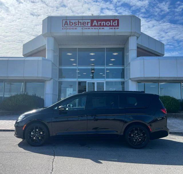 2026 Chrysler Pacifica PACIFICA LIMITED