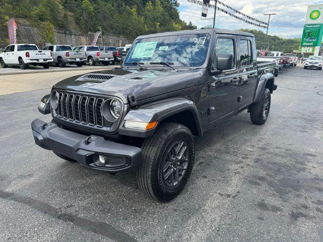 2025 Jeep Gladiator GLADIATOR SPORT S 4X4