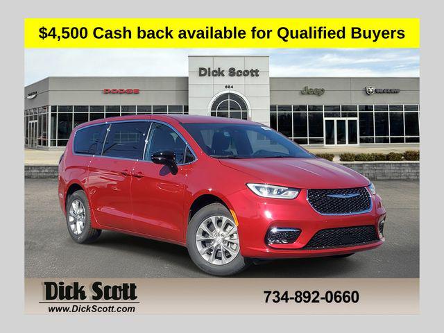 2026 Chrysler Pacifica PACIFICA SELECT AWD