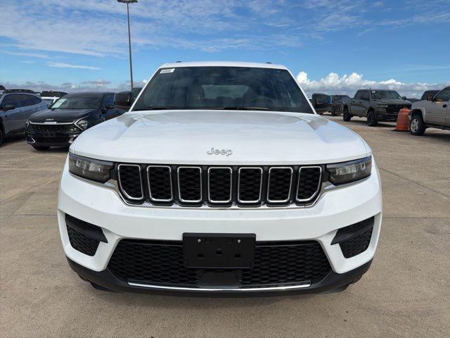 2025 Jeep Grand Cherokee GRAND CHEROKEE LAREDO X 4X2