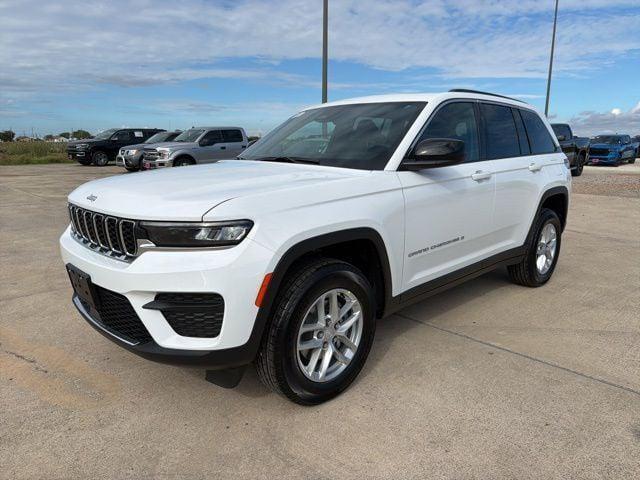 2025 Jeep Grand Cherokee GRAND CHEROKEE LAREDO X 4X2