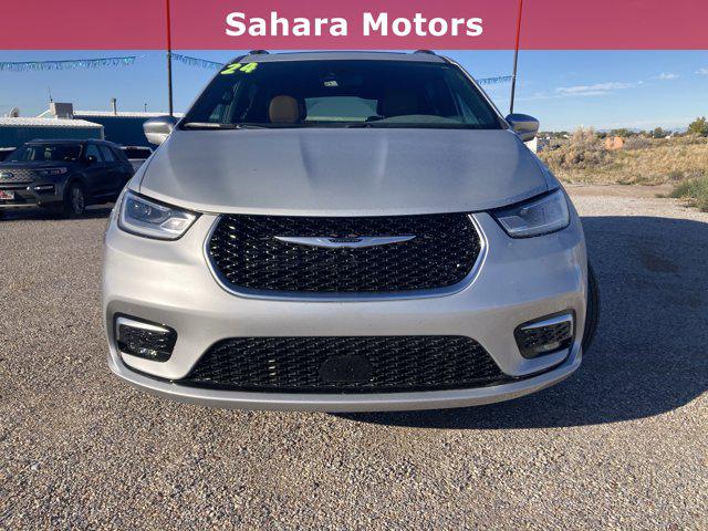2024 Chrysler Pacifica Pinnacle AWD 2024 Chrysler Pacifica Pinnacle AWD