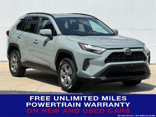 2022 Toyota RAV4 Hybrid XLE