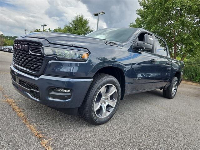 2025 RAM Ram 1500 RAM 1500 TRADESMAN CREW CAB 4X4 57 BOX