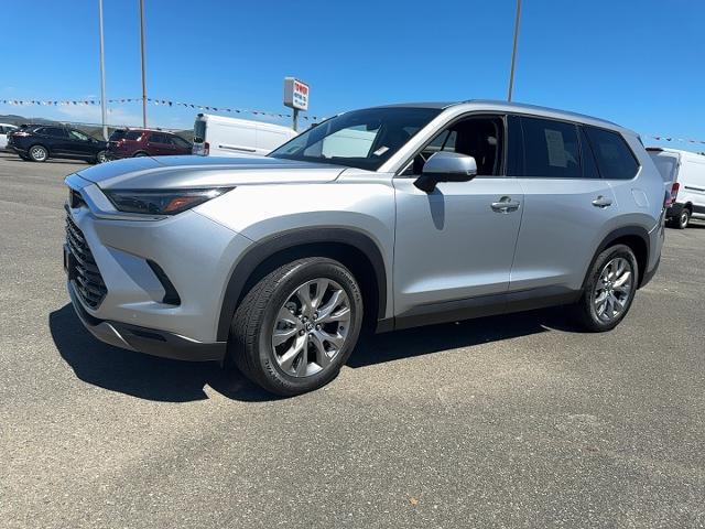 2024 Toyota Grand Highlander Unknown