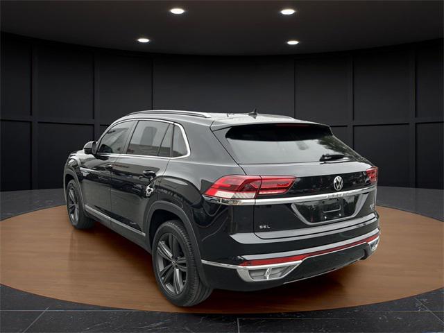 2022 Volkswagen Atlas Cross Sport 2.0T SEL R-Line