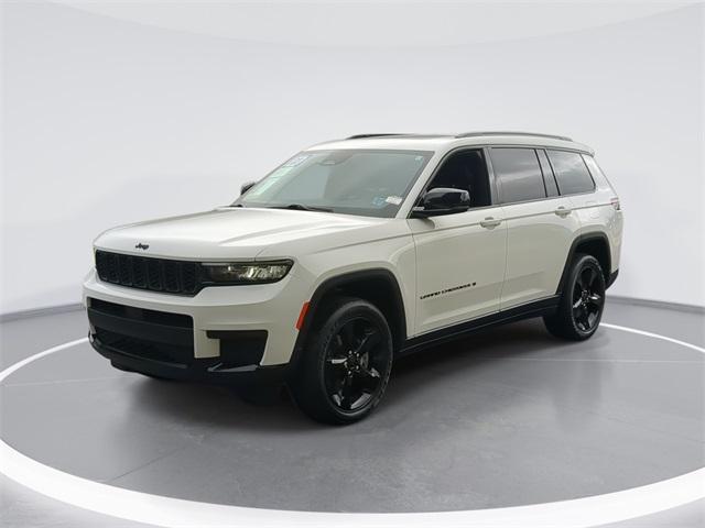 2023 Jeep Grand Cherokee L Altitude 4x4