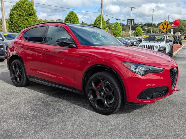 2024 Alfa Romeo Stelvio Competizione AWD