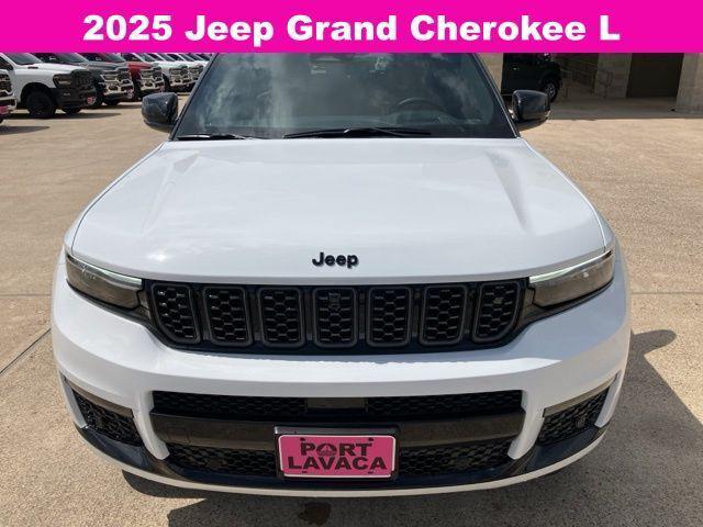 2025 Jeep Grand Cherokee GRAND CHEROKEE L SUMMIT RESERVE 4X4