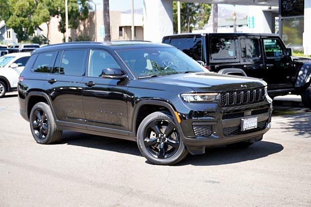 2022 Jeep Grand Cherokee L Altitude 4x2 2022 Jeep Grand Cherokee L Altitude 4x2