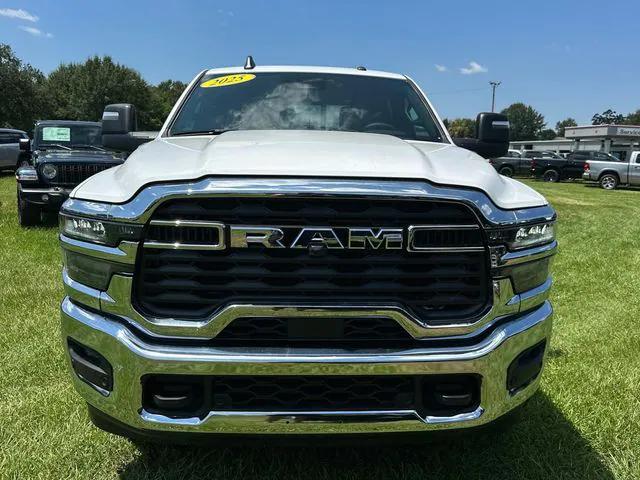 2025 RAM Ram 2500 RAM 2500 TRADESMAN CREW CAB 4X4 64 BOX