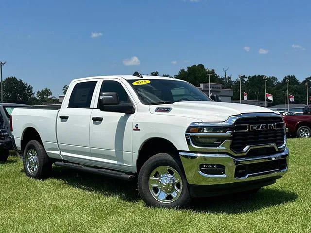 2025 Ram 2500 Tradesman Crew Cab 4x4 6'4" Box