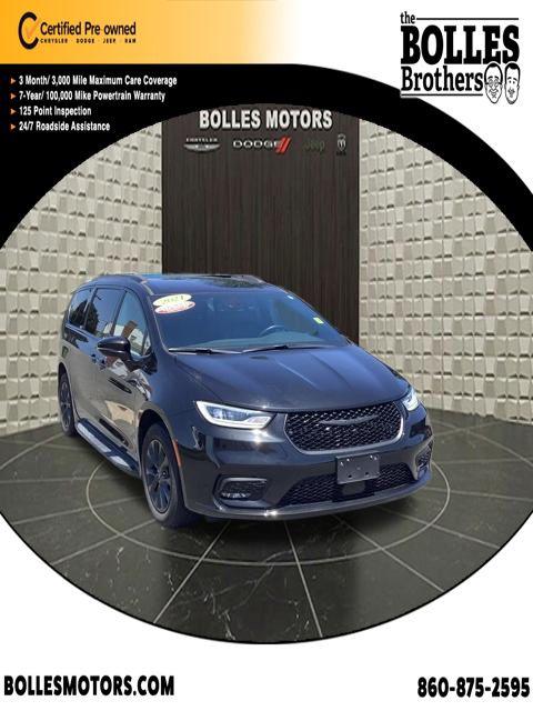 2021 Chrysler Pacifica Touring L AWD for sale in Ellington, CT