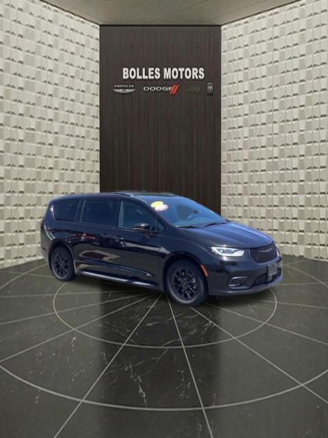 2021 Chrysler Pacifica Touring L AWD