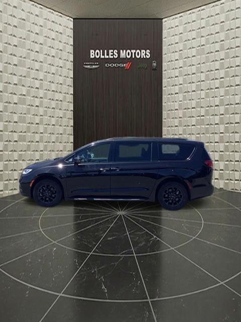 2021 Chrysler Pacifica Touring L AWD