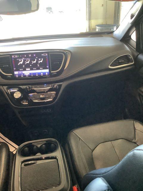 2021 Chrysler Pacifica Touring L AWD