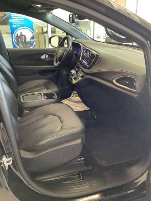 2021 Chrysler Pacifica Touring L AWD