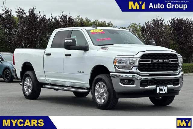 2024 RAM 2500 Big Horn Crew Cab 4x4 64 Box