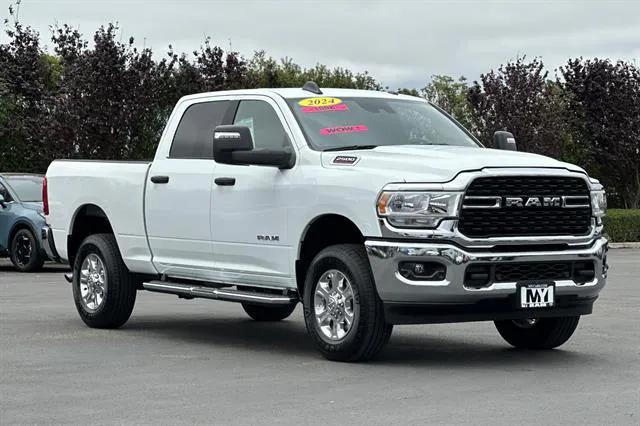 2024 RAM 2500 Big Horn Crew Cab 4x4 64 Box