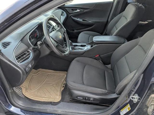2017 Chevrolet Malibu 1LT