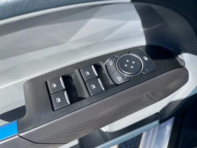 2025 Ford Maverick Lobo