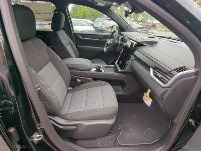 2026 GMC Acadia FWD Elevation