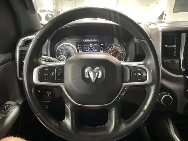 2022 Ram 1500 Big Horn Crew Cab 4x4 5'7" Box