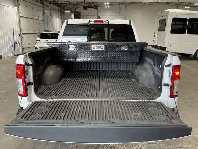 2022 Ram 1500 Big Horn Crew Cab 4x4 5'7" Box